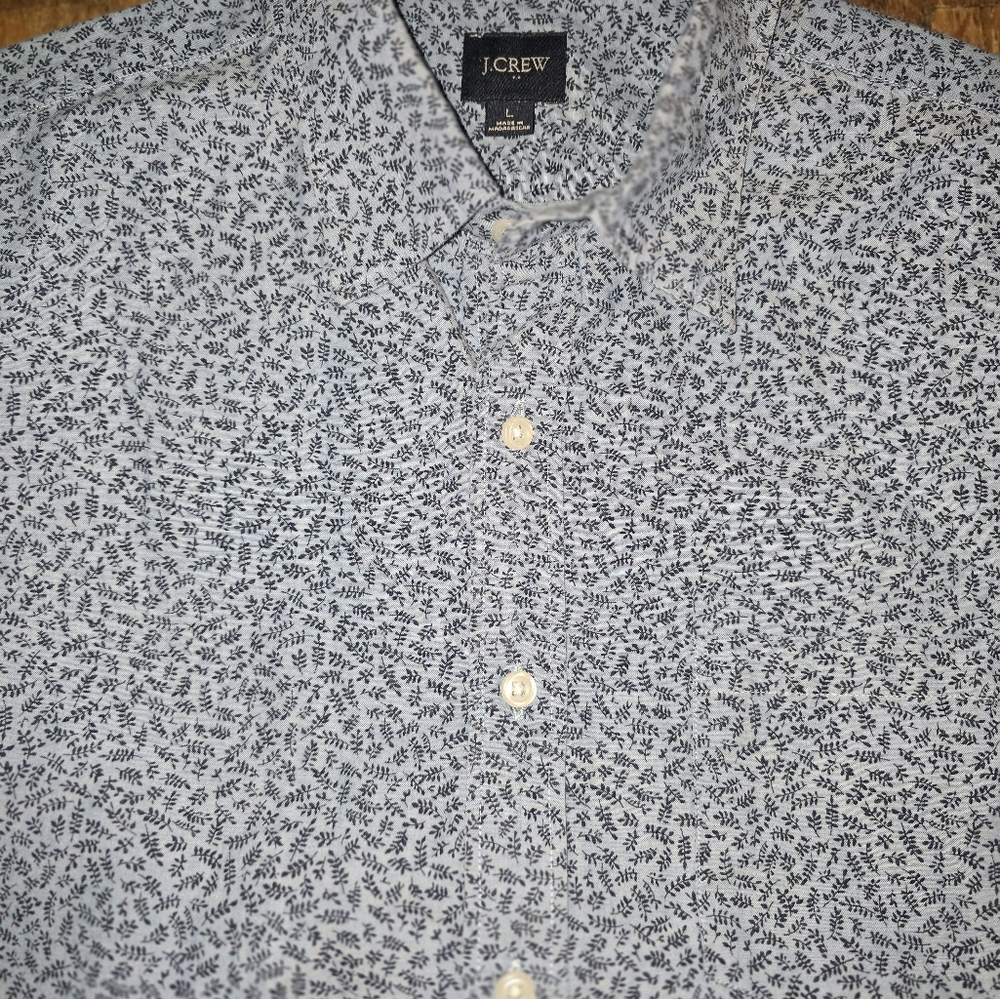 J. Crew Blue Floral Men's Shirt Re-imagined button up